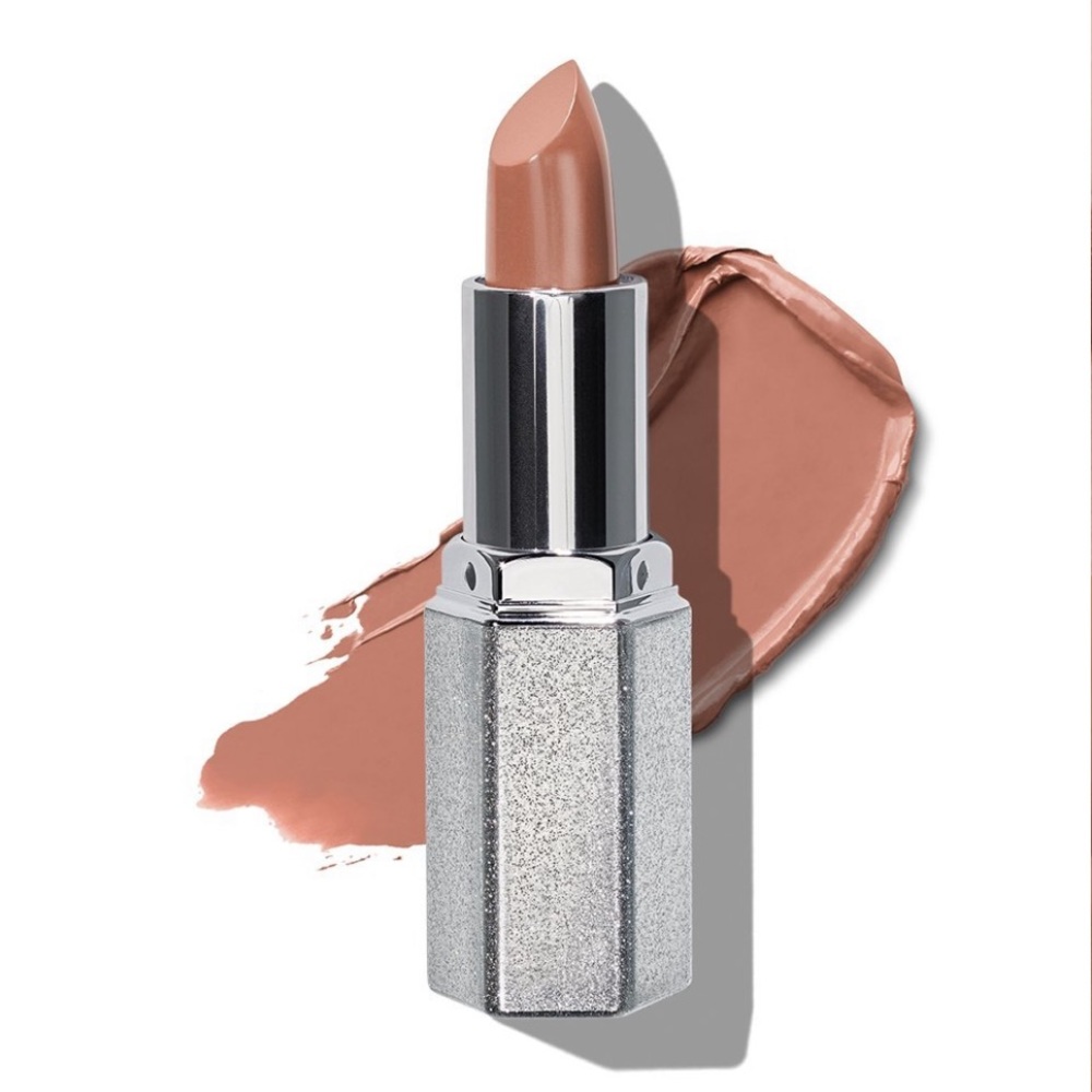 Jaclyn cosmetics hustle